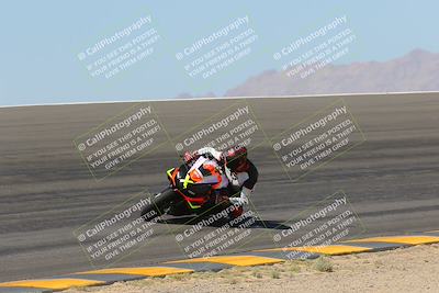 media/Apr-09-2023-SoCal Trackdays (Sun) [[333f347954]]/Bowl Set 2 (1040am)/